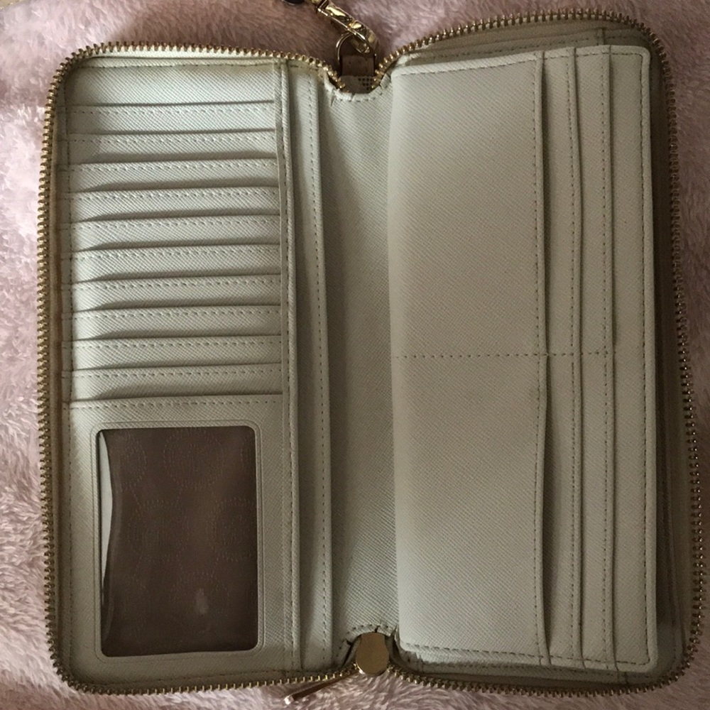 Michael Kors Continental Monogram - image 4